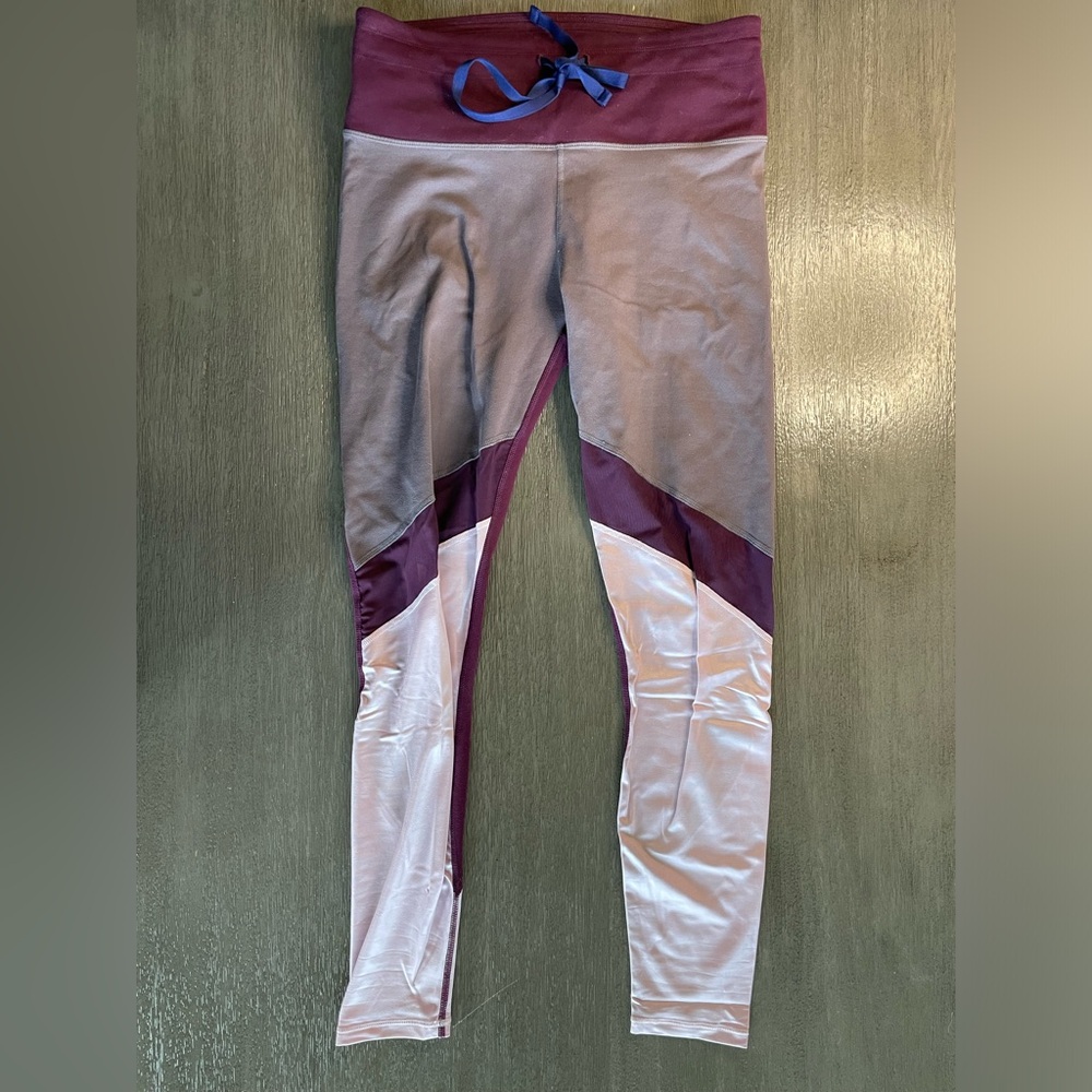 Fabletics Salar Statement Purple Colorblock Leggi… - image 2